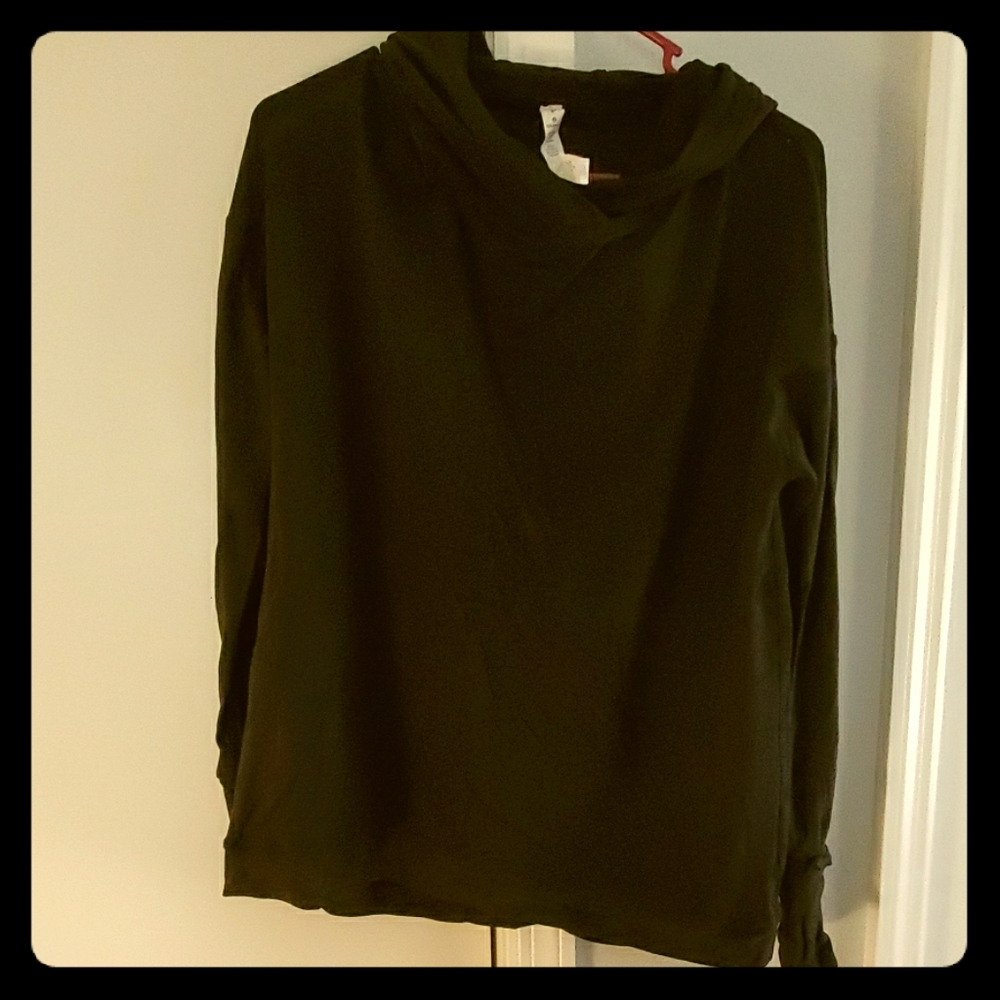 Black Lululemon hooded sweatshirt